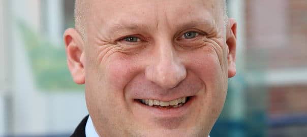 Lars Almrot